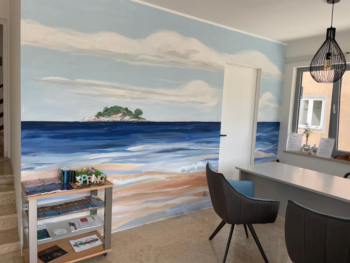 B&B Sea Joy רוביני מראה חיצוני תמונה